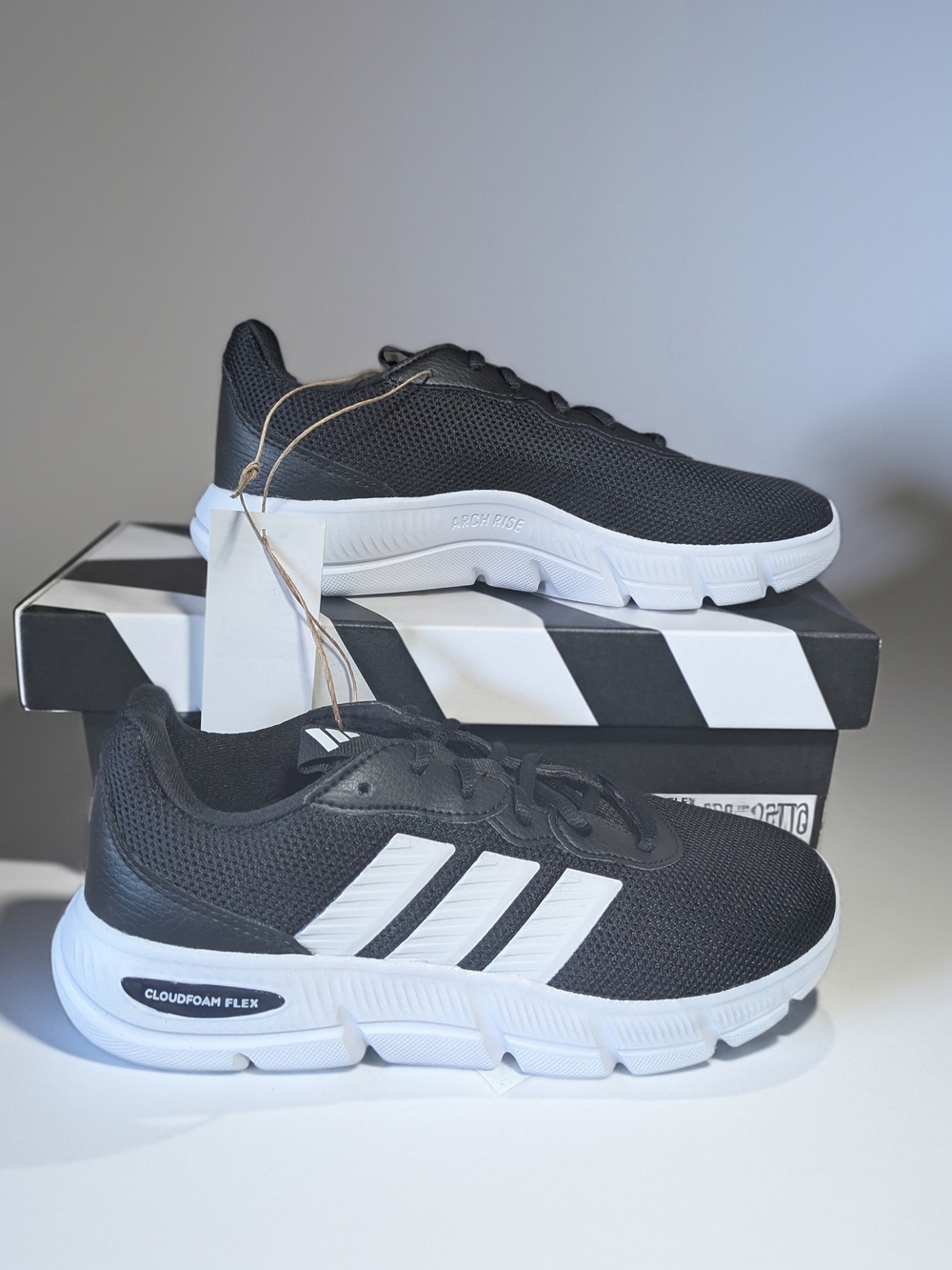 Adidas Women's Size 8 Cloudfoam Running Shoes